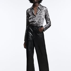 Zara animals print blouse 100% viscose